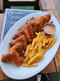 8 Wings & Chips